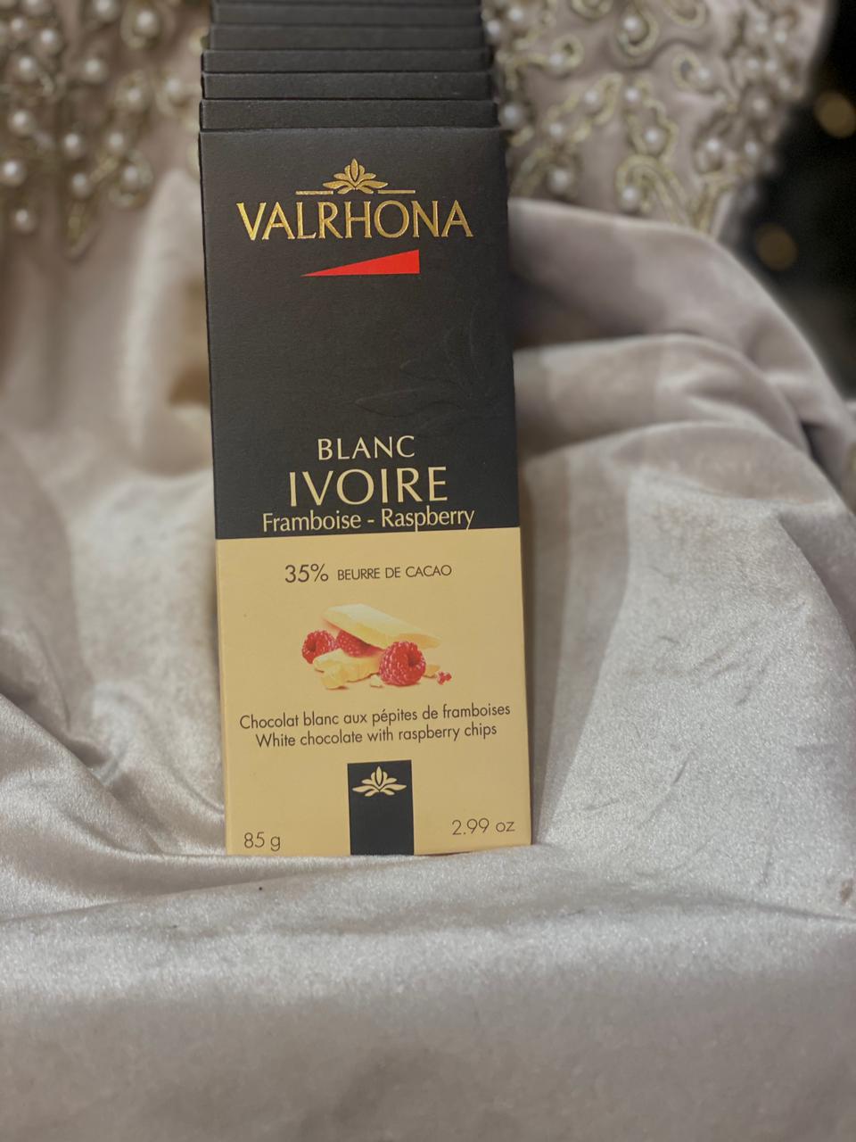 Tablette Valrhona chocolat blanc Ivoire Framboise - Best of Dattes